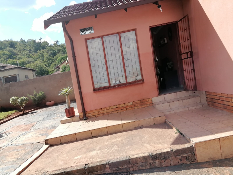 3 Bedroom Property for Sale in Tlhabane West North West